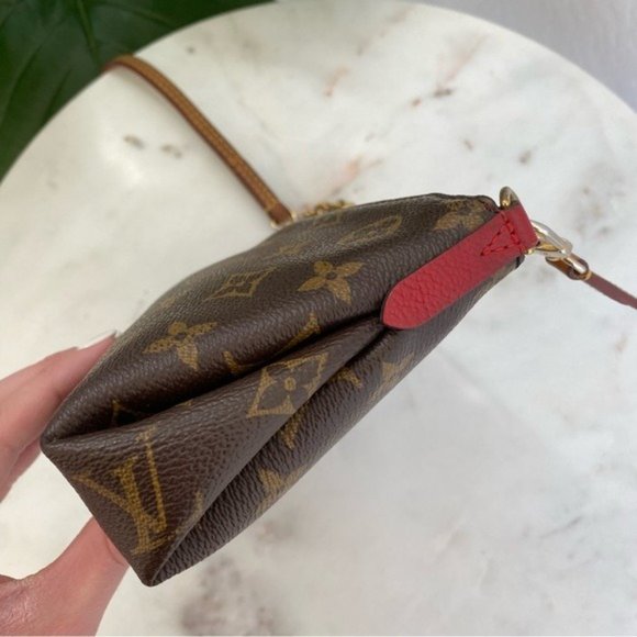 SOLD Louis Vuitton Monogram Pallas Clutch Crossbody - Picture 5 of 15